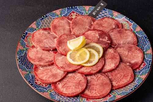 无限量供应的各种肉类