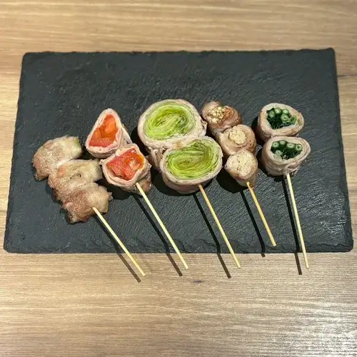 とりあえず5串盛り!