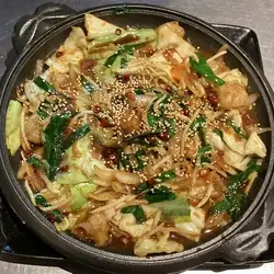 選べるスープの国産もつ鍋(明太子トロロ痛風鍋)