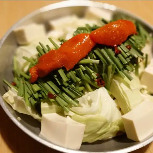【旨味が凝縮された濃厚スープ】もつ鍋◆ぷりぷりの食感と野菜の甘みが溶け合う極上鍋