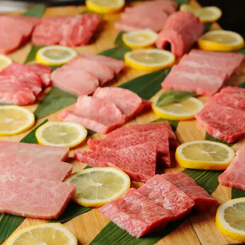 黒毛和牛食べ放題4180円~