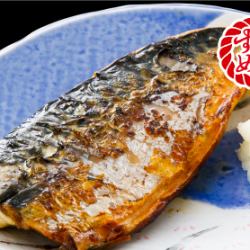 サバ塩焼き