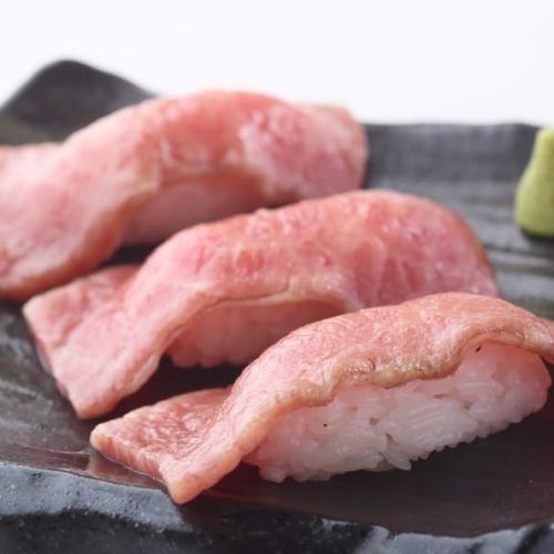 Unique to Yakiniku restaurants! “Roasted meat sushi” #Bentencho #Nishikujo #Yakiniku