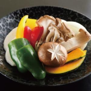 Assorted seasonal grilled vegetables