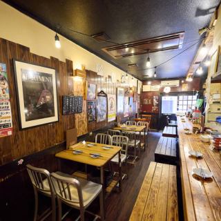 女子会や宴会にぴったりな空間です。豪華なコースメニューを取り揃えており、特別なひとときを演出します。新鮮な海鮮料理や手作りの逸品を存分に楽しみながら、友人との楽しい会話や笑い声が響く、心温まる時間をお過ごしください。プライベート感を大切にした落ち着いた雰囲気の中で大切な人達と思い出を作るのに最適です