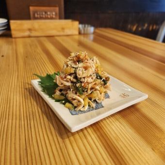 鶏ささみとたくあんの梅和え