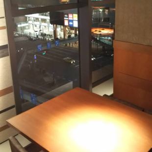 孤立空間の限定１つの特別席！デートに最適♪