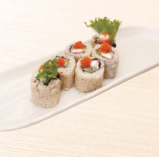 67.生ハムとクリームチーズのサラダロール