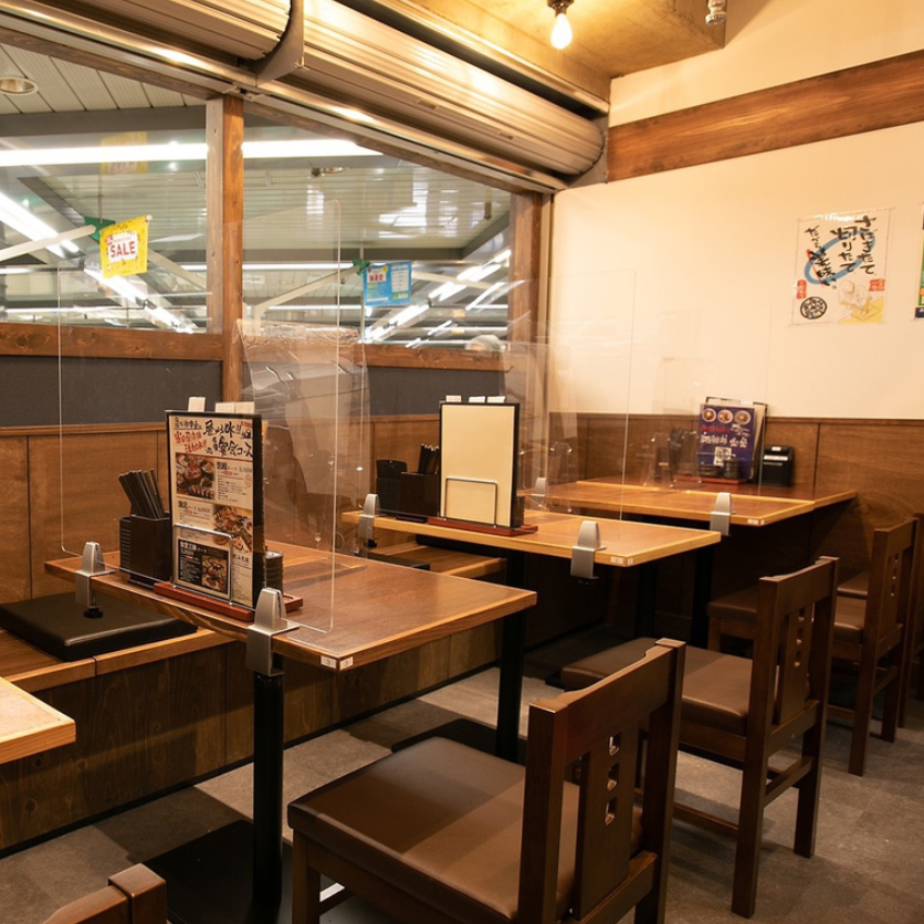 最大15名様で宴会貸切OK♪お気軽にご予約下さい。