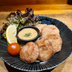 ツナ入りポテトサラダのナゲット　～マオン麻辣ソース～