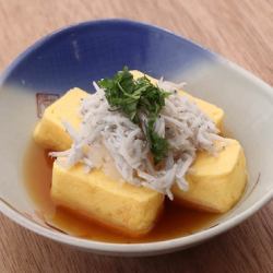 たっぷりしらすのせ出汁巻き玉子