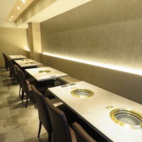 人数に合わせて最大24名様まで座れるお席です！大人数の宴会にもピッタリ！歓送迎会や各種宴会に是非ご利用くださいませ。ご予約はお早目に！