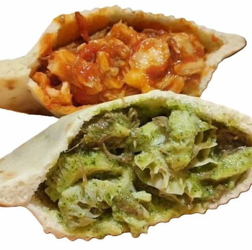 ランプレドット(もつのトマト煮サンド)