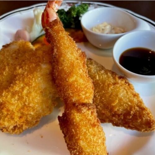 [平日ランチメニュー]ミックスフライ（海老・白身魚・クリームコロッケ）