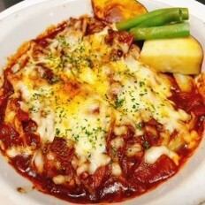 [土曜日ランチメニュー]フレンチ風牛モツ煮込みグラタン仕立て