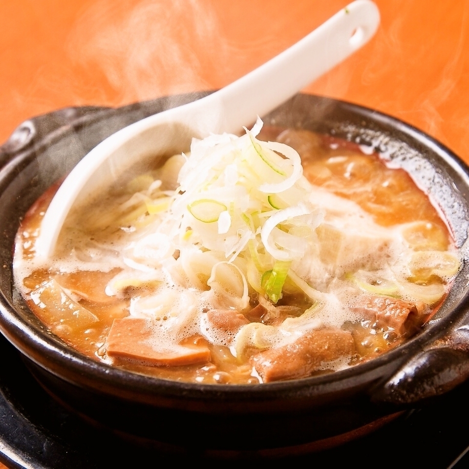 名物富士山鍋から自慢の串焼きまで！ボリューム満点コースでご宴会！