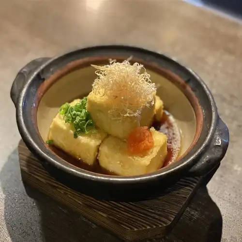揚げ出し豆腐