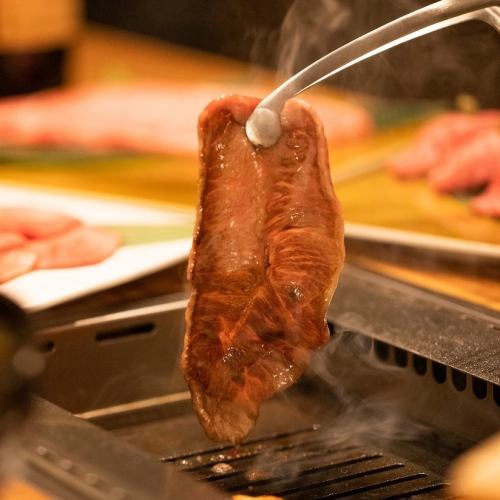 卸問屋直営店の上質な和牛