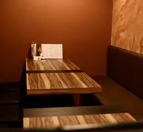 テーブル4名×１6名×１