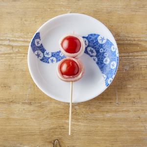 Petit tomato roll skewers