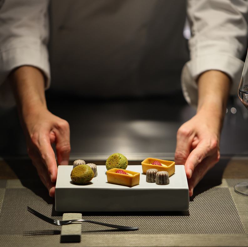 大切な方への誕生日や記念日のお祝いをお手伝いします♪