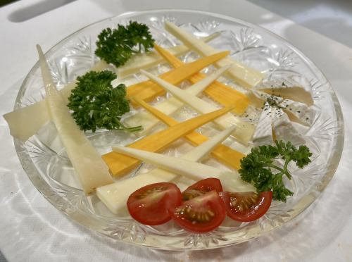 チーズ盛り合わせ