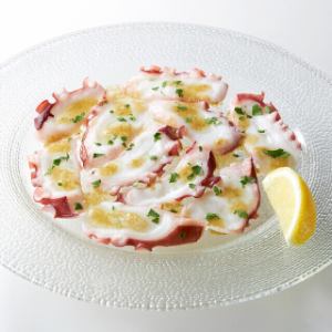 문어의 카르파치오 재단