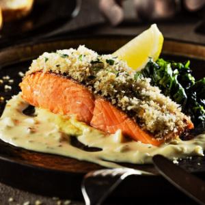 연어의 바삭 바삭한 빵가루 구이 ~ 수제 타르타르 소스 ~