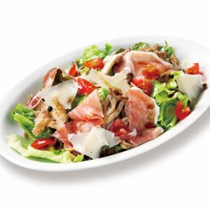 Prosciutto and 3 kinds of mushroom salad