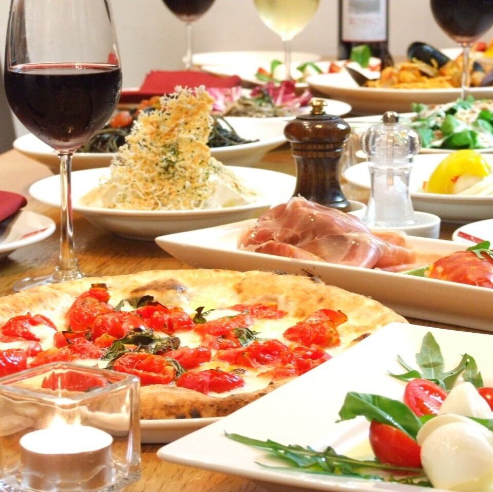 ＜大人の夜カフェ＞本格ナポリピッツァやドルチェとワインで乾杯