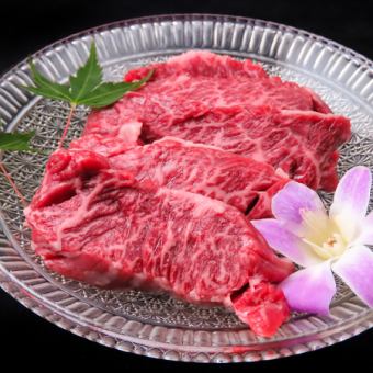 [All-you-can-eat] Enjoy all-you-can-eat specially selected kalbi, top-quality tongue, and Agu pork! Savor the delicious flavor of Wagyu beef and a variety of cuts to your heart's content