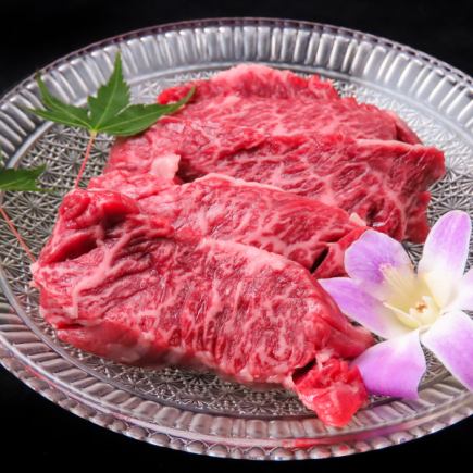 [All-you-can-eat] Enjoy all-you-can-eat specially selected kalbi, top-quality tongue, and Agu pork! Savor the delicious flavor of Wagyu beef and a variety of cuts to your heart's content