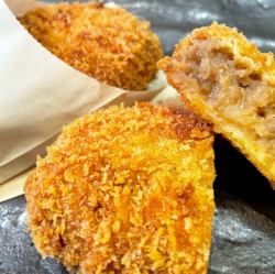 Sendai beef meat and potato croquettes (2 pieces)