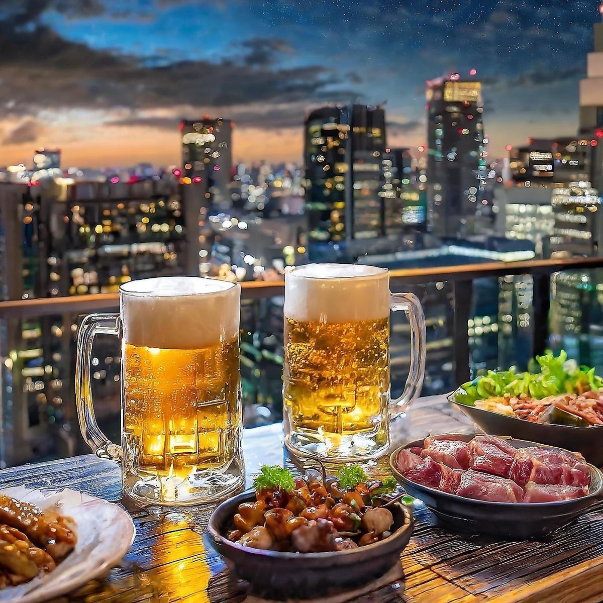 新宿市中心！啤酒花園開放♪夜景和自助烤肉☆