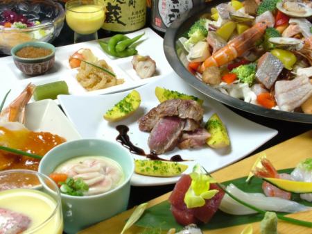 Take-out! A Japanese izakaya that boasts seafood.The famous seafood silo hot pot course is recommended for banquets