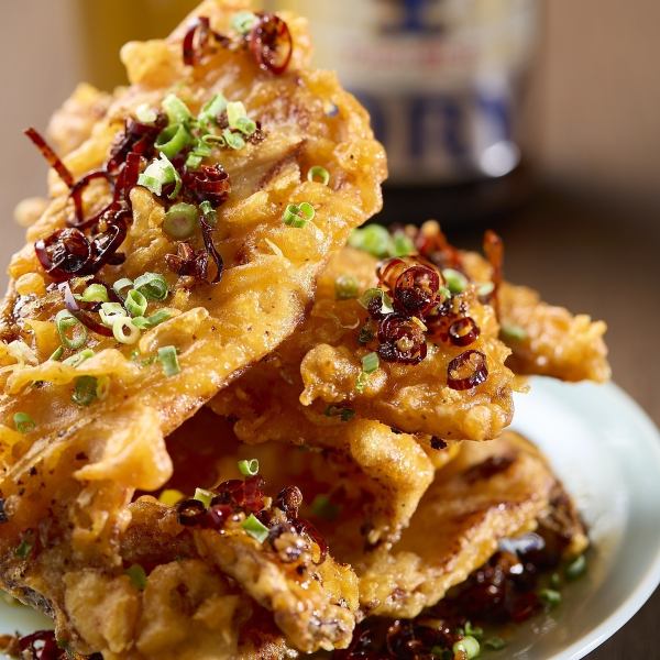 活気あふれる空間で楽しいひとときを!明るく親しみやすい雰囲気が自慢の当店は、会社帰りのサク飲みからご家族でのお食事、ご宴会まで幅広いシーンでご利用いただけます◎活気ある店内で、自慢の中華料理とお酒をお楽しみくださいませ♪