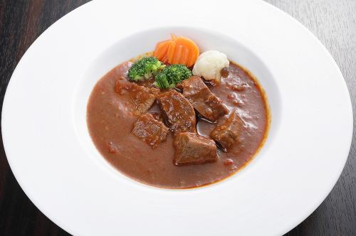 自家製牛タンシチュー