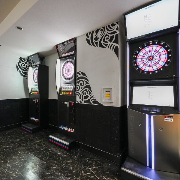 This darts bar can be booked for private use, allowing you to enjoy the venue in a private space.It is the perfect place for special events and parties with friends and associates.You can enjoy darts to your heart's content and have a great time.This is a place where you can create special memories in a homely atmosphere.