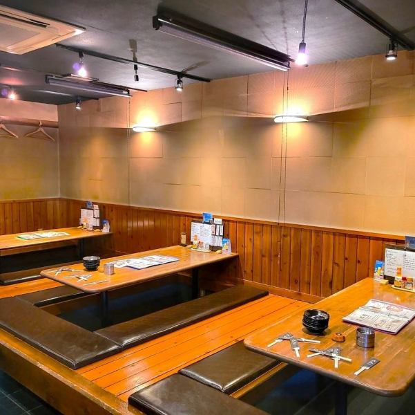We have a horigotatsu that can accommodate up to 20 people.Please use it for seasonal parties such as year-end parties and New Year's parties, as well as for gatherings with friends!
