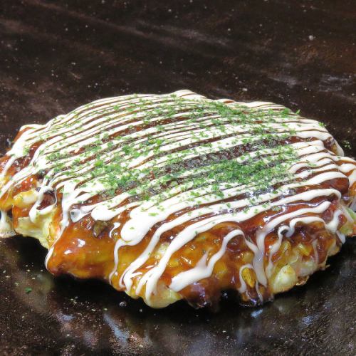 [Our standard !!] Excellent okonomiyaki with a blend of several types of powder ♪