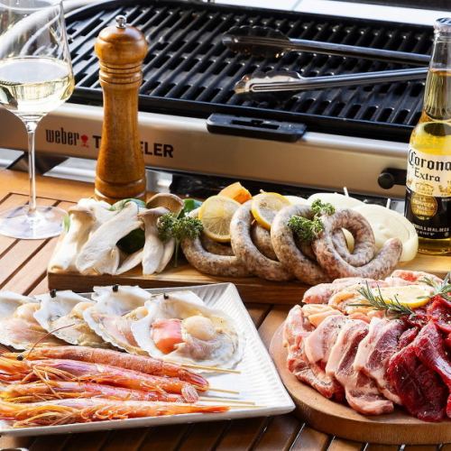 中洲の街並みと那珂川を眺めてBBQ！2時間飲み放題付BBQプランを豊富にご用意