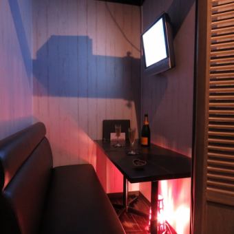 Private room ♪ Fully equipped with a monitor !!