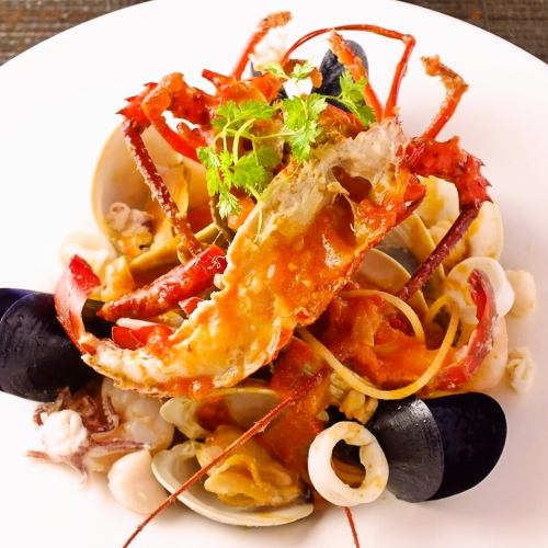 Exquisite pescatore with plenty of seafood with spiny lobster from Tateyama