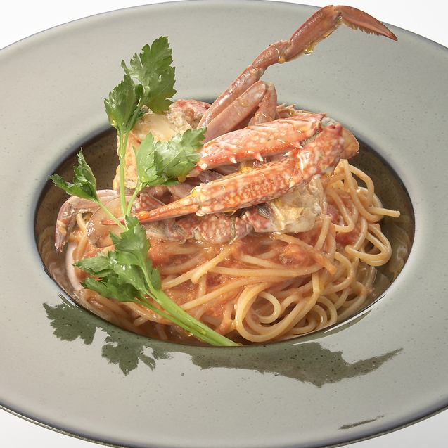 《クリームベース》渡り蟹のトマトクリームスパゲッティ