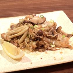 Garlic-grilled mushrooms