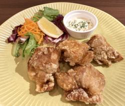 Deep fried chicken thighs
