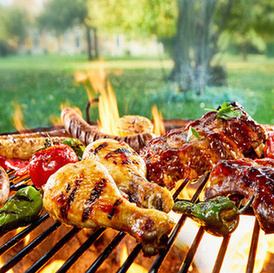 【ランチ限定◎食べ放題BBQ】青空の下で楽しむ全10品＆3時間飲み放題付きビアガーデン【2980円】