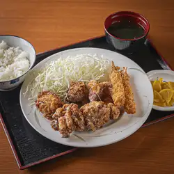 エビカラ定食      