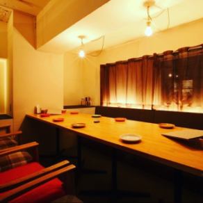 Private room for 8 people.It is a space like a simple and calm personal room.Private VIP private room atmosphere.