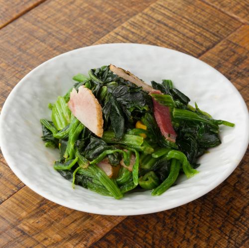 菠菜玉米奶油炒菜